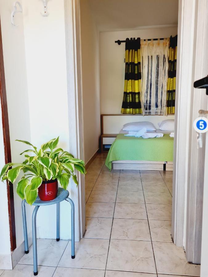 Apartments Dorotea Novaglia Esterno foto